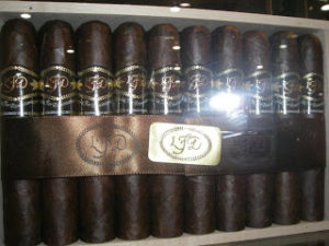 Cigar Preview: La Flor Dominicana Colorado Oscuro (Part 16 of the 2011 IPCPR Series)