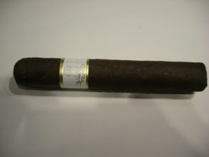 Cigar Pre-Review: Tres Reynas