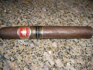 Cigar Review: Four Kicks Mule Kick Limited Edition 2012 by Crowned Heads