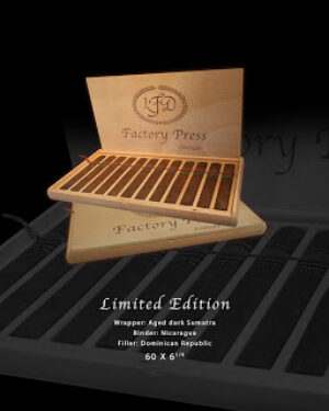 La-Flor-Dominicana-Factory-Press-Limitado