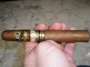 Cigar Review: Debonaire Toro