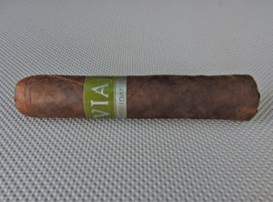 Agile Cigar Review: Viaje Holiday Blend 2014