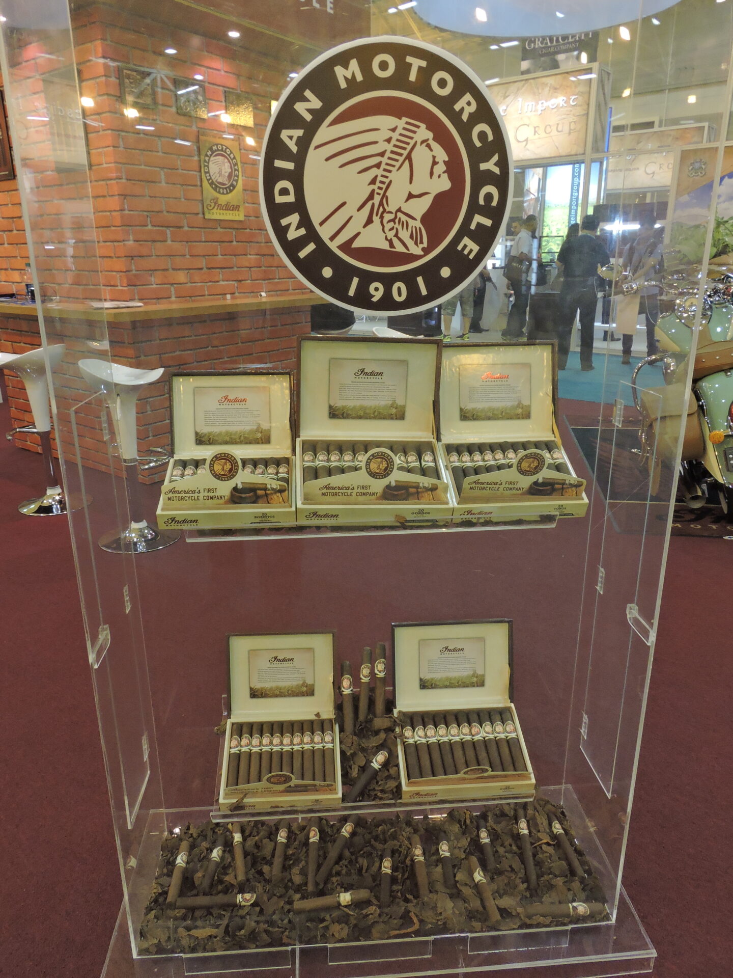 Indian_Motorcycle_Ultra_Premium_Cigars_Display