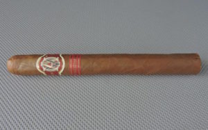 Cigar Review: Avo 75th Anniversary (Avo Limited Edition 2001) (Part of Avo’s Greatest Hits Sampler)