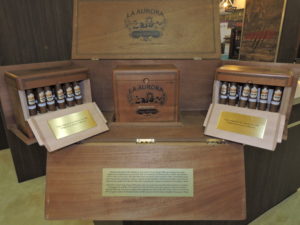 Cigar News: La Aurora Puro Vintage 2006 111 Aniversario Master Case Series Now Available