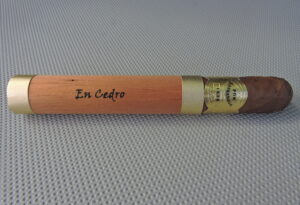 Cigar Review: Por Larrañaga TAA En Cedro by Altadis USA