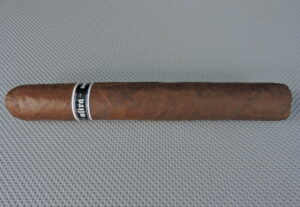 Agile Cigar Review: Illusione Ultra OP No. 7