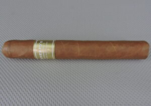 Cigar Review: Ernesto’s Humidor No. 1 Edición Connecticut 2015 by E.P. Carrillo