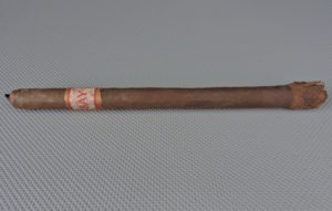 Cigar Review: MBombay Mora Lancero
