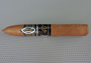 Cigar Review: Quesada 40th Anniversary Petite Belicoso Clasica