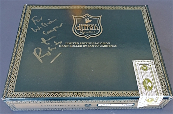 Roberto_P._Duran_Signature_Santo_Cardenas_Edition_Box