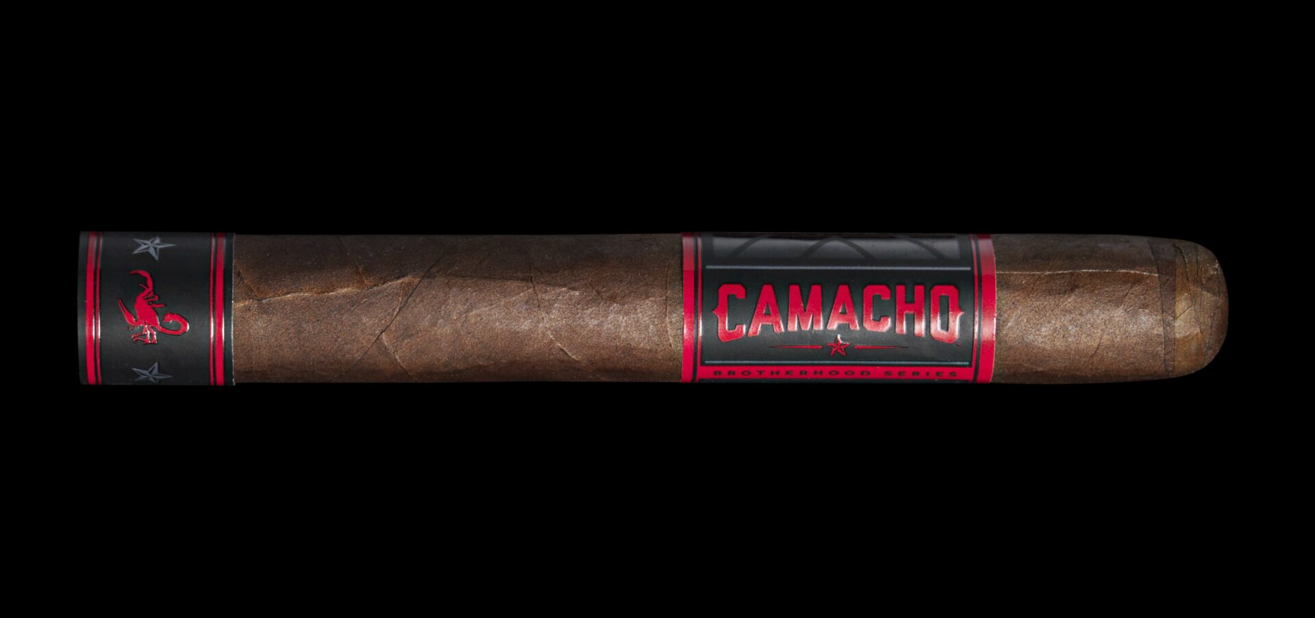 Camacho Brotherhood Series Hardcharger Toro le 2018. No Cigar. Camacho Star decant. Camacho Cigars Calendar Photoshoot.