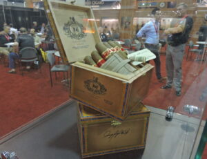 partagas_160