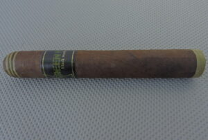 Black Works Studio Green Hornet Robusto