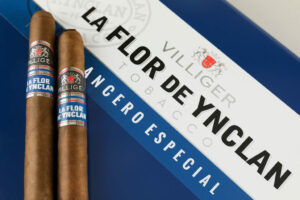 Villiger La Flor de Ynclan Lancero Especial