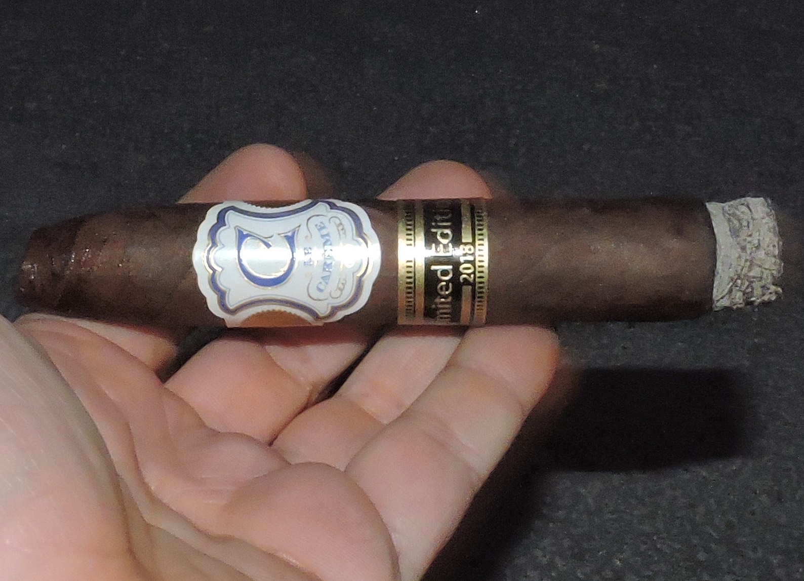 Crowned Heads Le Careme Belicosos FInos LE 2018-Burn
