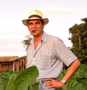 Cigar News: Felix Menendez, Brazilian Tobacco Legend Passes Away