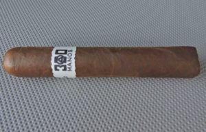 Cigar Review: 300 Manos Habano Petit Edmundo by Southern Draw Cigars