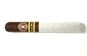 Cigar Review: Aladino Corojo Reserva No. 4 by JRE Tobacco Co.