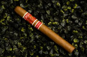 Cigar News: Crux Epicure Lonsdale to be Released to Privada Cigar Club