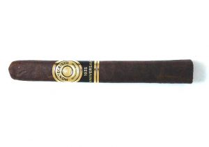 Agile Cigar Review: Montecristo 1935 Anniversary Nicaragua Demi by Altadis USA