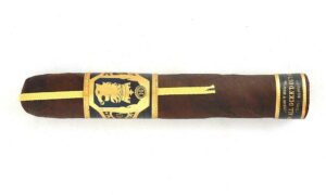 Agile Cigar Review: Undercrown 10 Robusto by Drew Estate