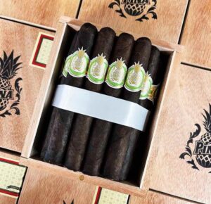 Cigar News: Viaje Piña Returns for 2022