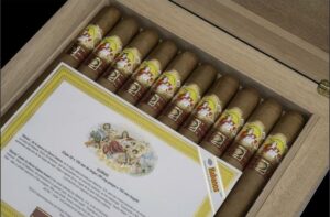 Cigar News: La Gloria Cubana Glorias Makes Debut in Belgium