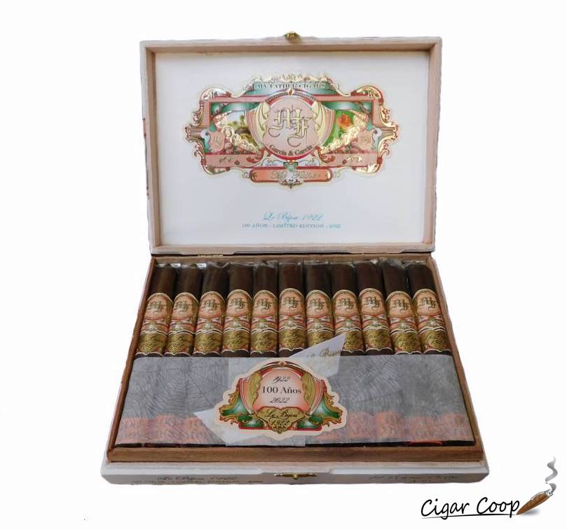 Open Box of the My Father Le Bijou 1922 100 Años Limited Edition 