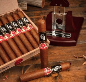 Cigar News: JR Cigar to Release Crafted By JR: Crowned Heads
