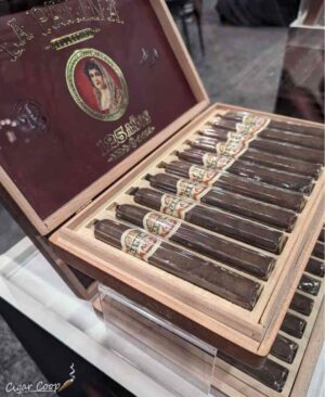 La Palina 125 Años Robusto Launched at PCA 2024 | Cigar News