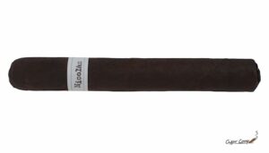 LH Nicolás Toro | Cigar Review