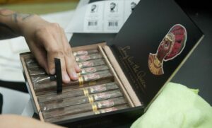 Caldwell Long Live the Queen Maduro to Begin Shipping in Late July | Cigar News