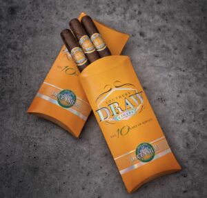 Southern Draw Decennium Set To Come From El Titan de Bronze  | Cigar News