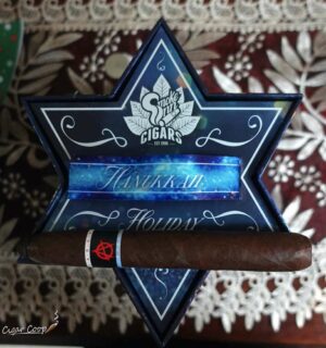 Smoke_Inn_Hanukkah_Box_Day_8-Cigar